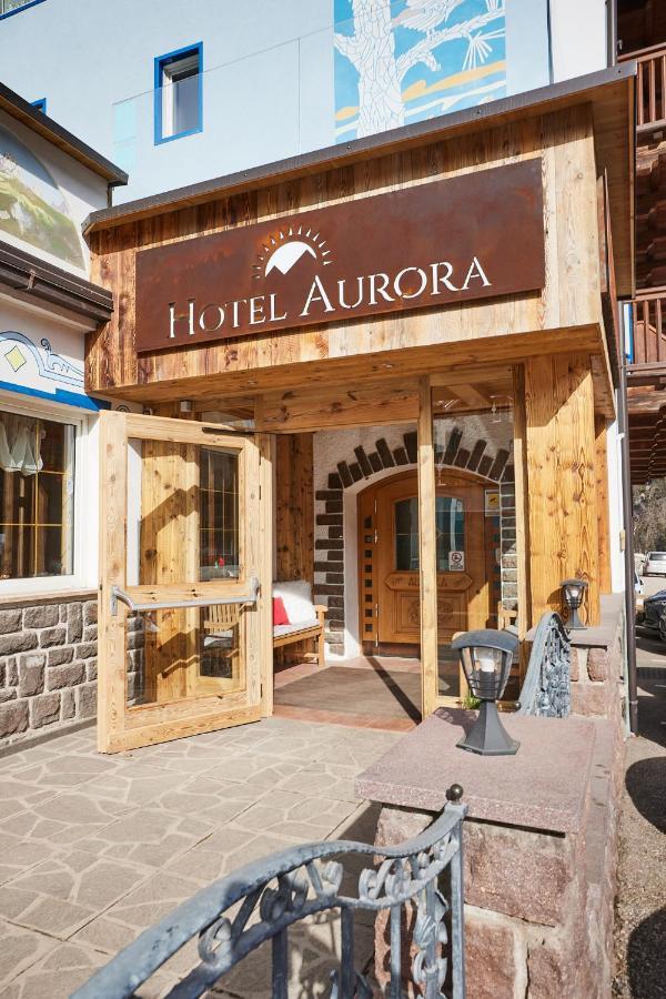 Hotel Aurora Canazei Buitenkant foto